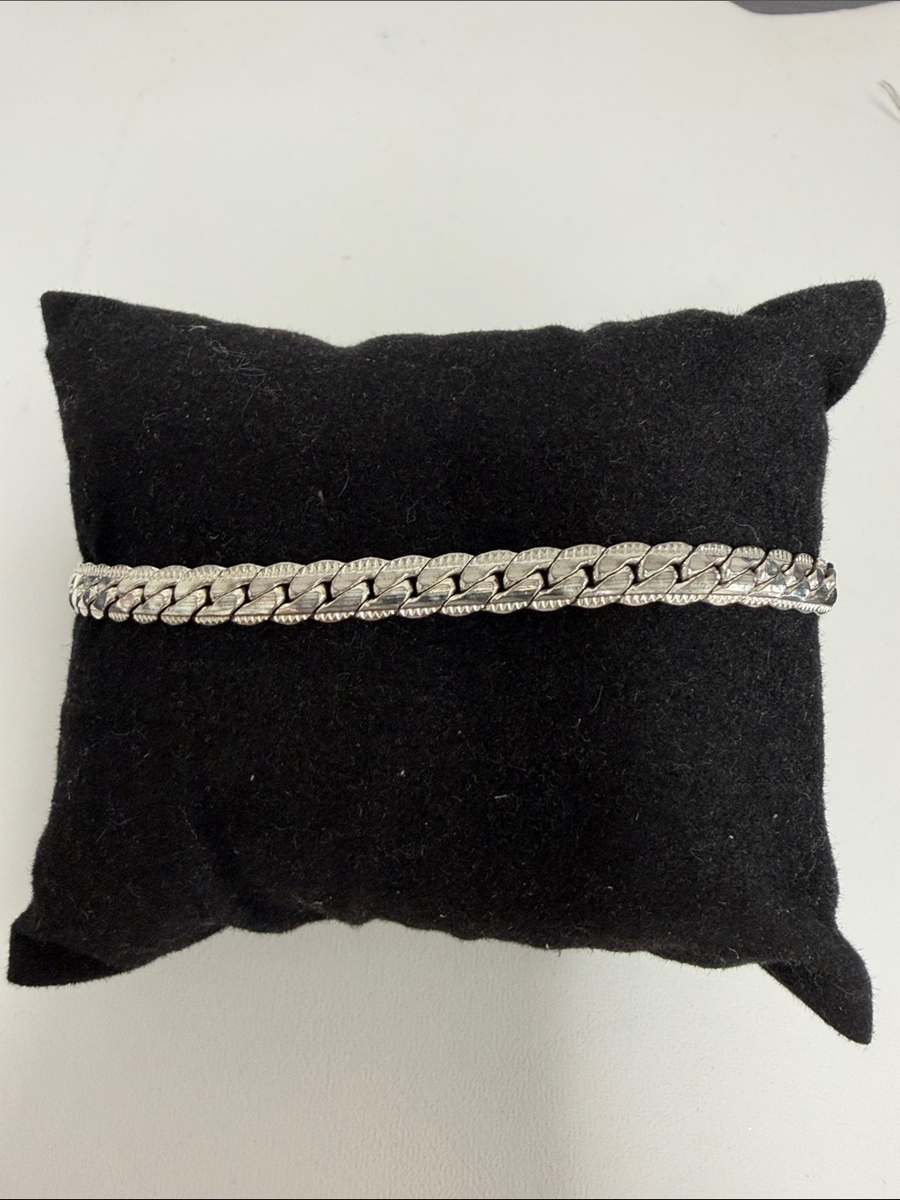 Sterling Silver Cuban Link Bracelet - 8”Classic Chain Style